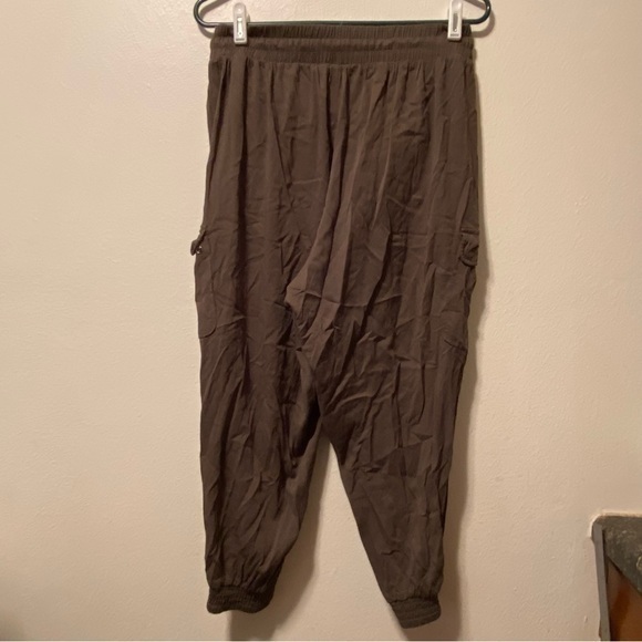 Torrid Pants Size 0 Women’s Baggy Pockets Stretch Draw String Pull On - Picture 6 of 10